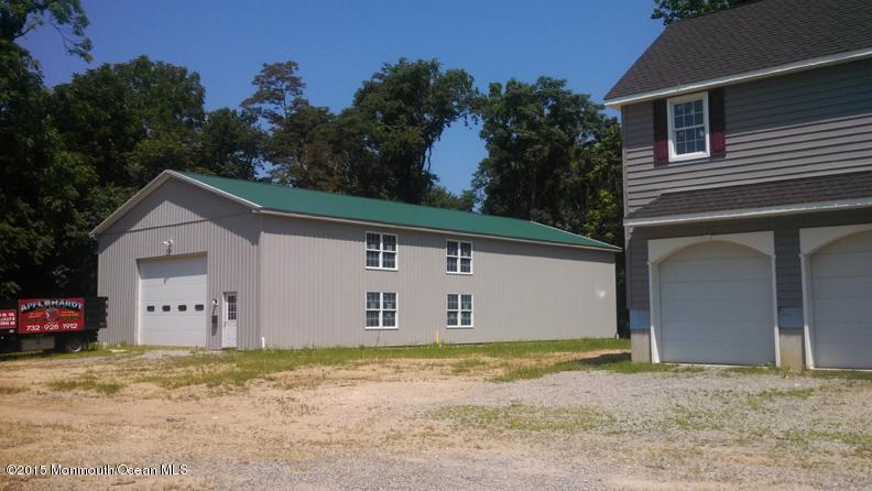 303 Squankum Road Farmingdale, NJ 07727 - Photo 2 of 3 3300 c