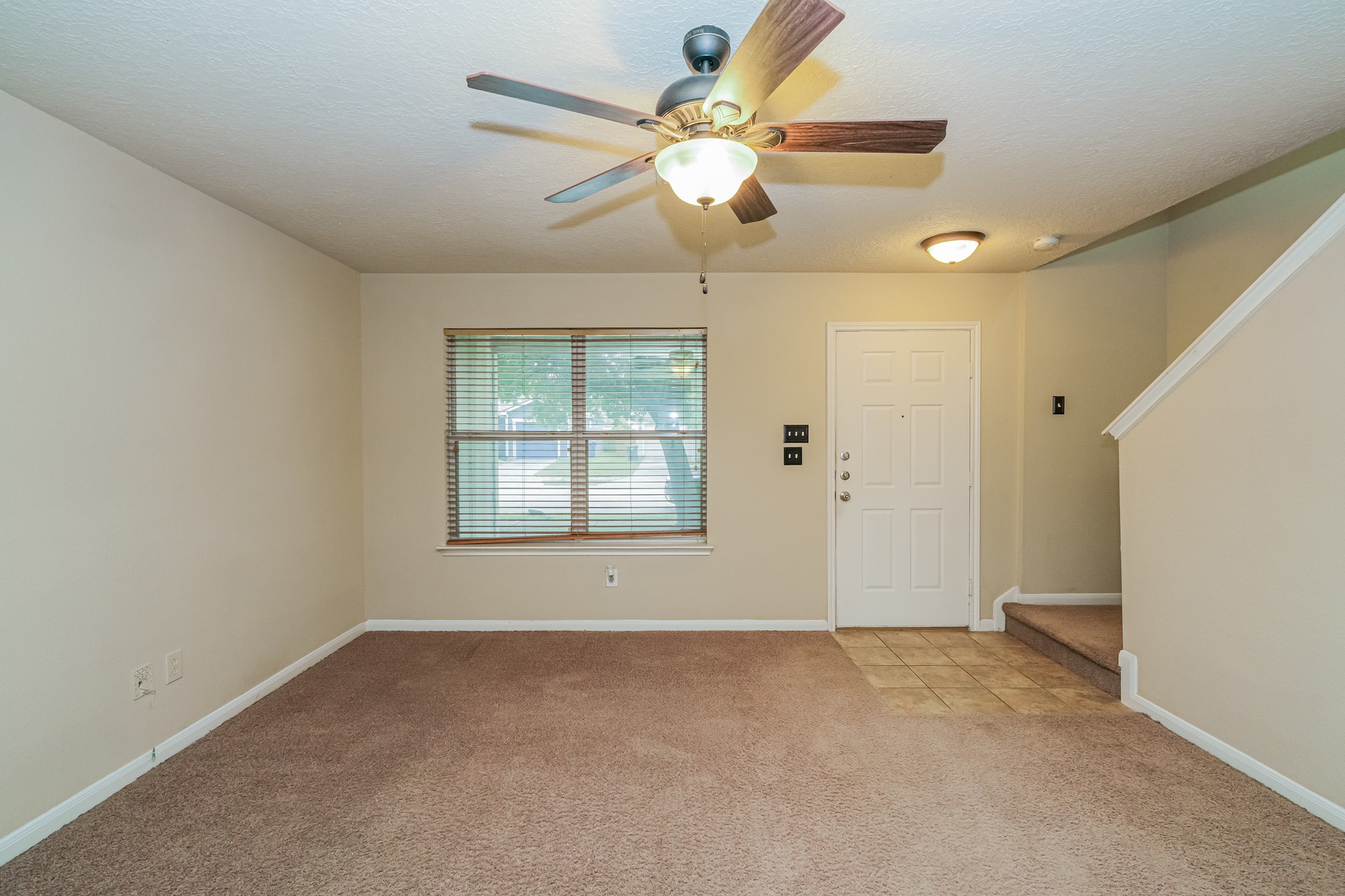 29310 Hickory Terrace Drive Spring, TX 77386 - Photo 3 of 18 a view of an empty room with a window