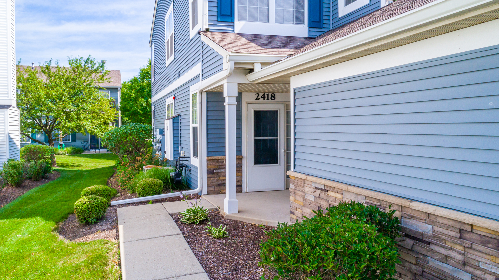2418 Golf Ridge Circle, Unit 2418 Naperville, IL 60563 - Photo 5 of 30