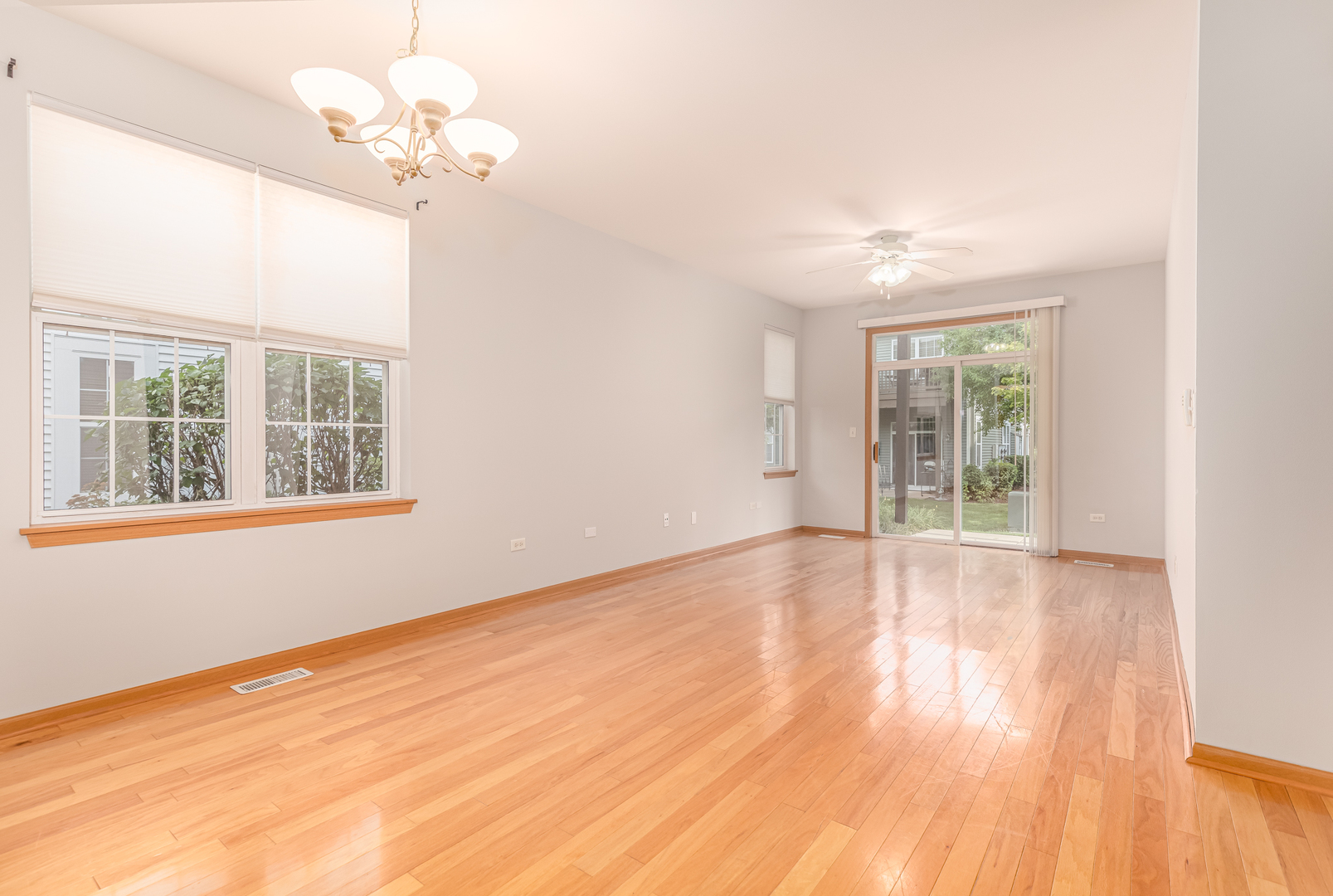 2418 Golf Ridge Circle, Unit 2418 Naperville, IL 60563 - Photo 8 of 30