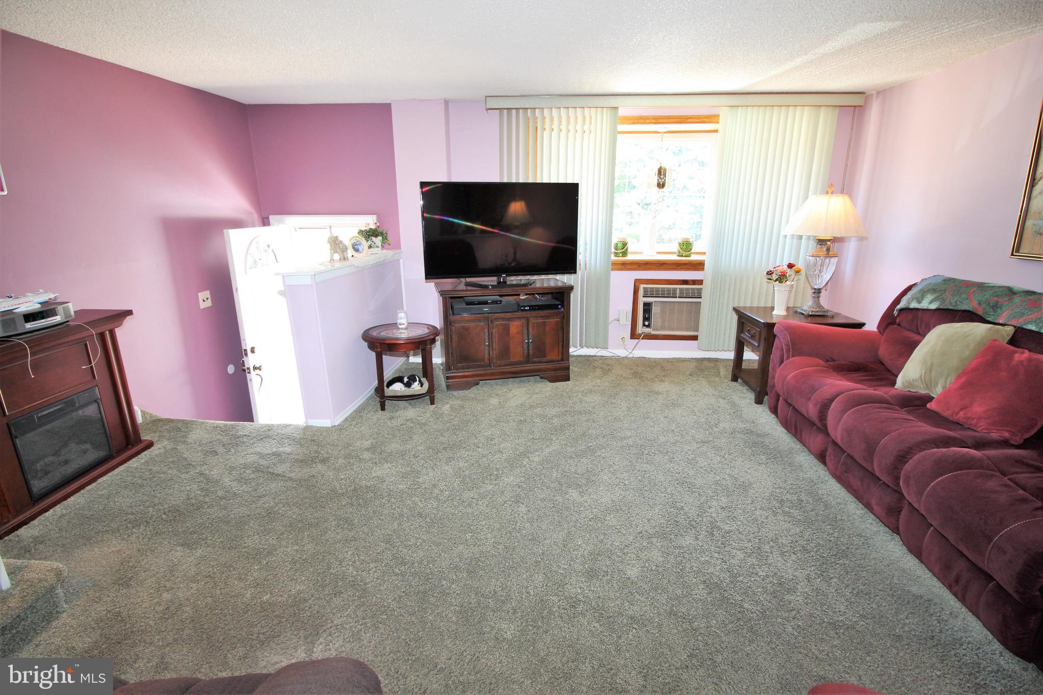 9105 Ryerson Road Philadelphia, PA 19114 - Photo 5 of 25 Gallery Image 5