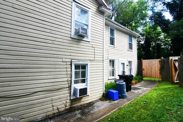 a view of a back side of house