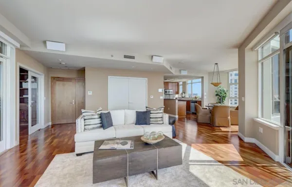 $9,495 | 700 West Harbor Drive, Unit 2902, San Diego, CA 92101