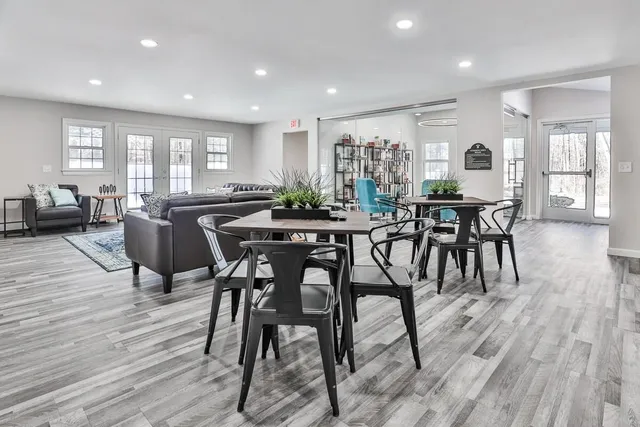 $2,265 | 169 Portsmouth Street, Unit E129, Concord, NH 03301