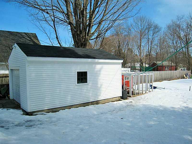 261 Main Street Cumberland Center, ME 04021 - Photo 30 of 34 Garage.