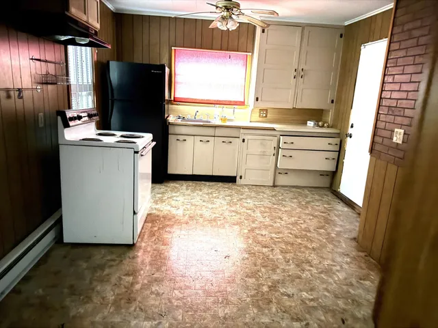 $75,000 | 4 Union Place, Waterville, ME 04901