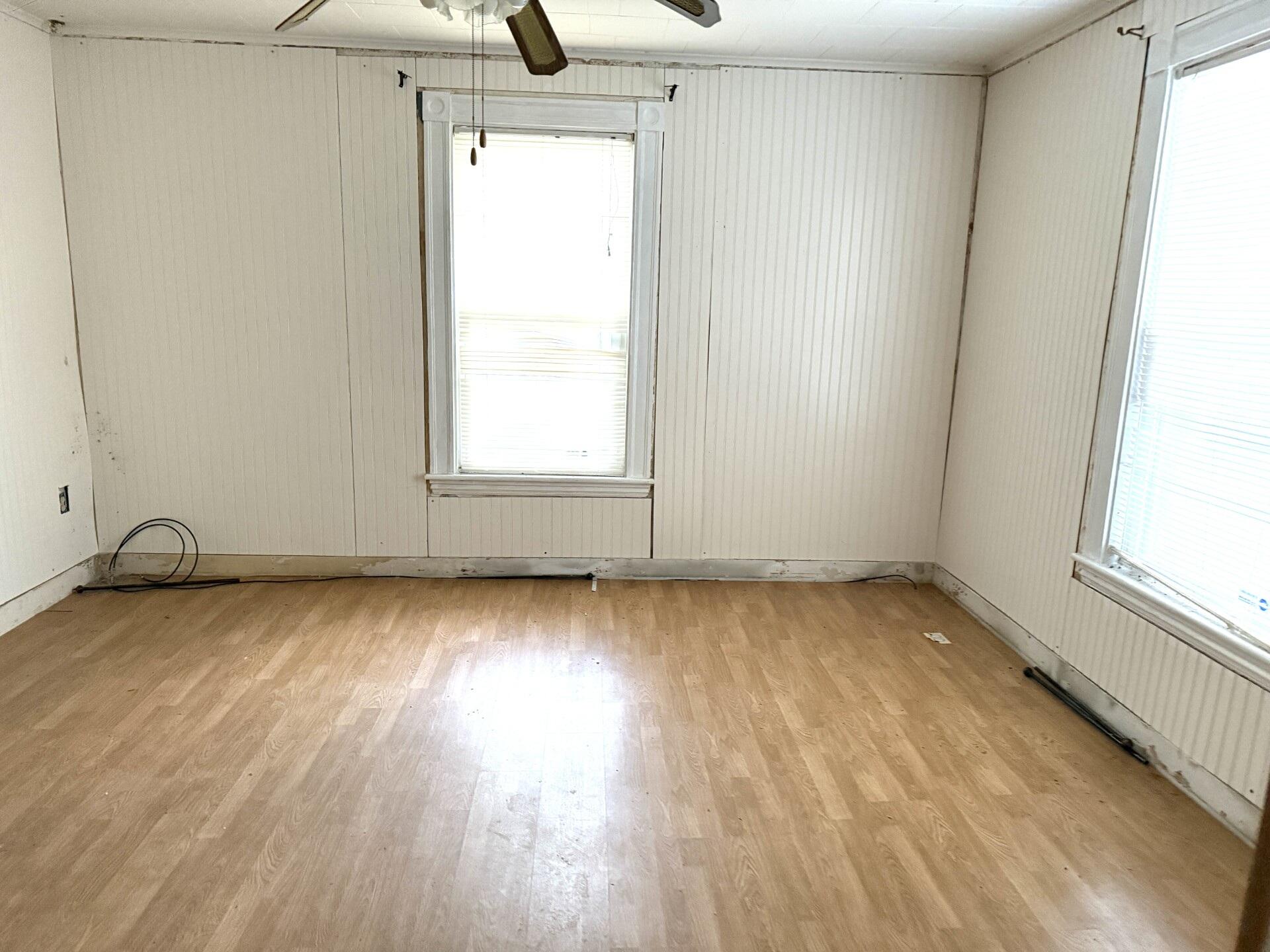 4 Union Place Waterville, ME 04901 - Photo 7 of 11 Living room