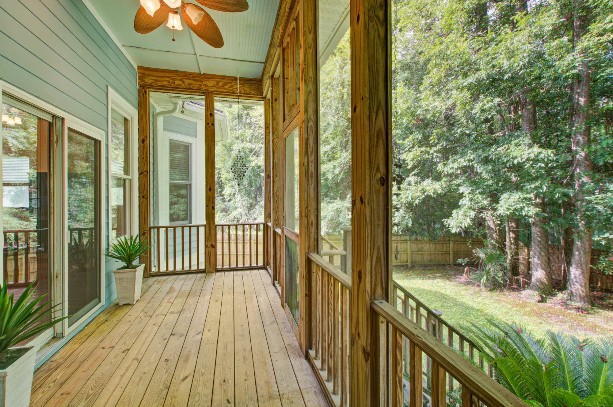1163 Quick Rabbit Loop Charleston, SC 29414 - Photo 21 of 37 Screened in porch