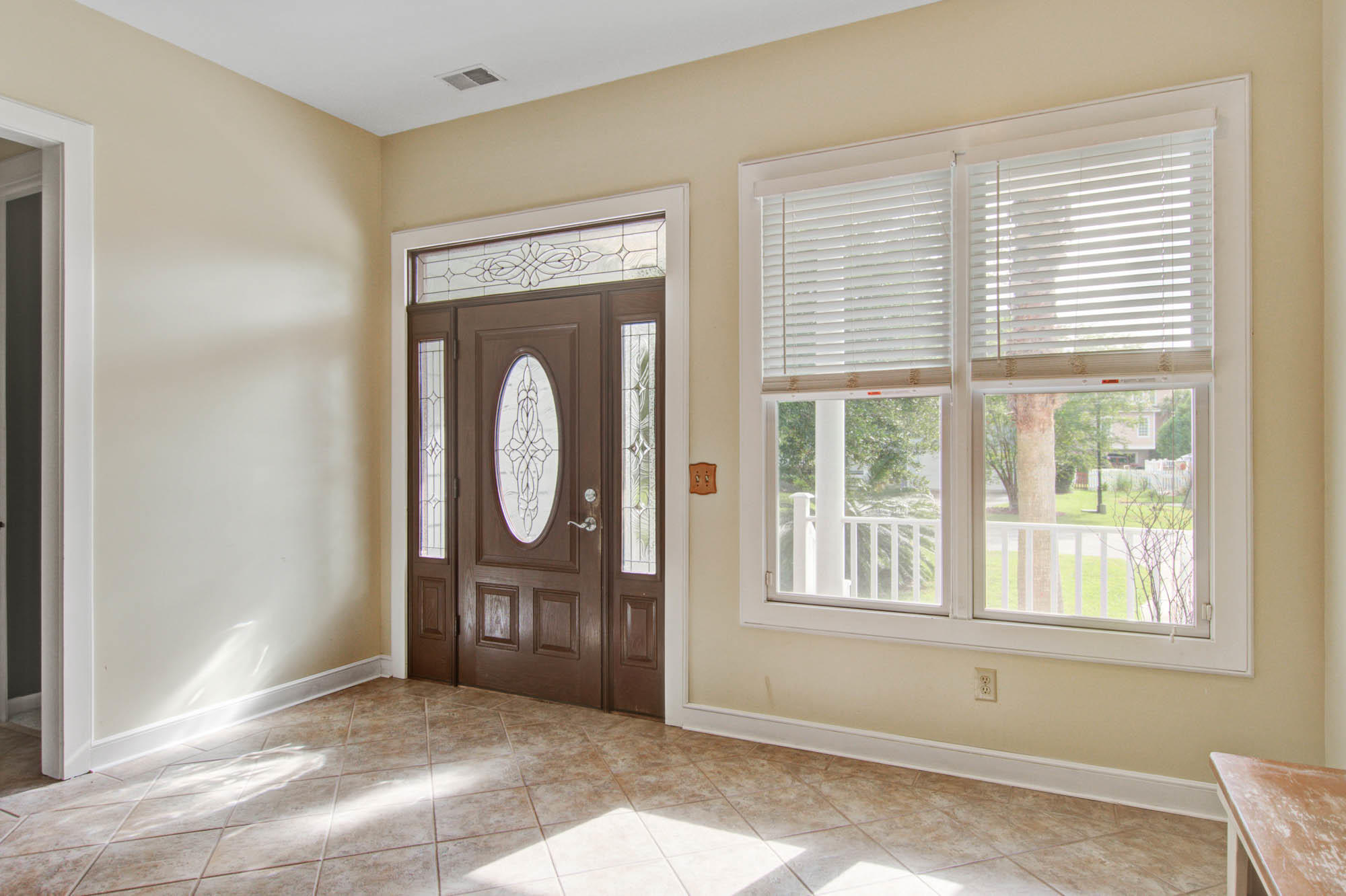 1163 Quick Rabbit Loop Charleston, SC 29414 - Photo 7 of 37 Spacious foyer