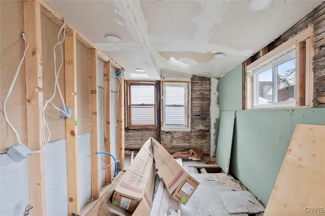 $110,000 | 205 McCool Avenue, De Witt, NY 13057