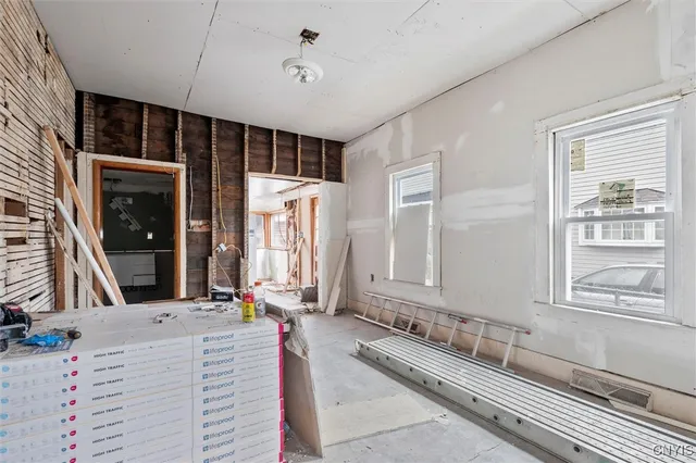 $110,000 | 205 McCool Avenue, De Witt, NY 13057