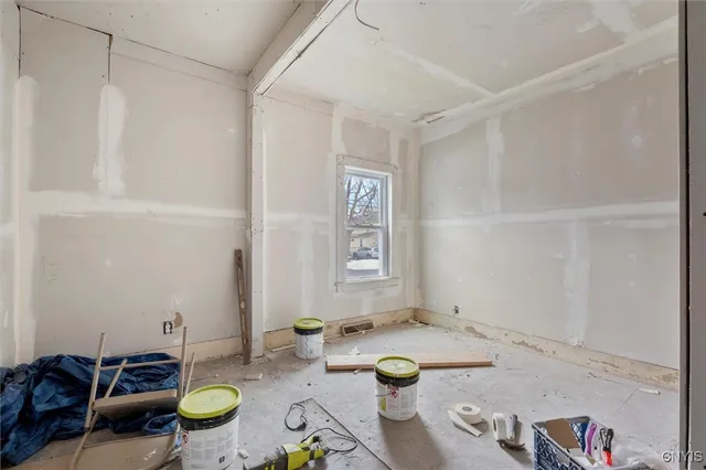 $110,000 | 205 McCool Avenue, De Witt, NY 13057