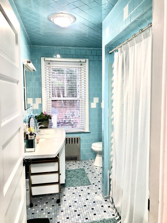 34 Rivulet Street Uxbridge, MA 01569 - Photo 17 of 38 Gallery Image 17
