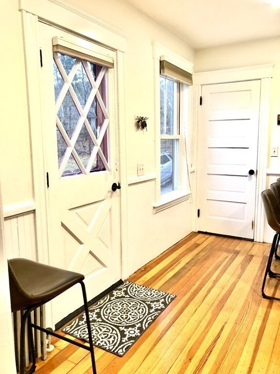 34 Rivulet Street Uxbridge, MA 01569 - Photo 6 of 38 Gallery Image 6