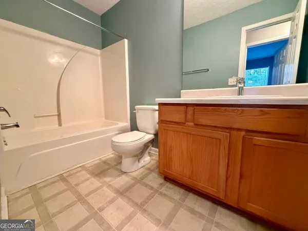 $1,565 | 5583 Windfall Lane, Lithonia, GA 30058