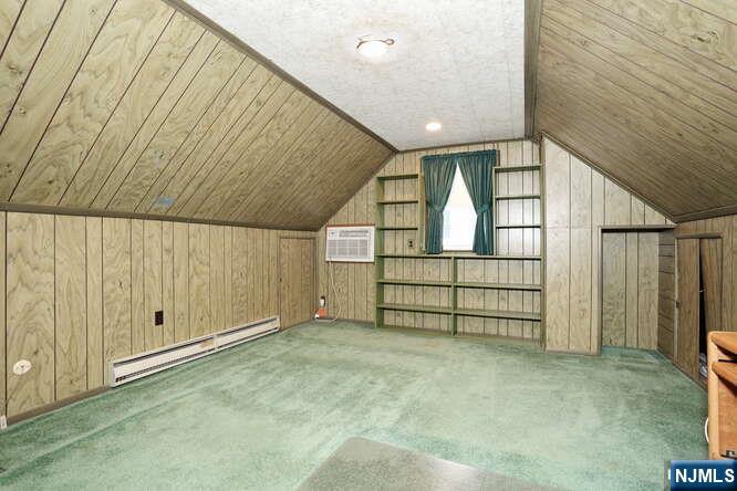 22-09 Arcadia Road Fair Lawn, NJ 07410 - Photo 15 of 28 a view of entryway