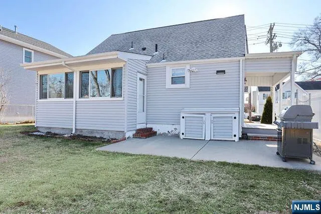 $525,900 | 22-09 Arcadia Road, Fair Lawn, NJ 07410