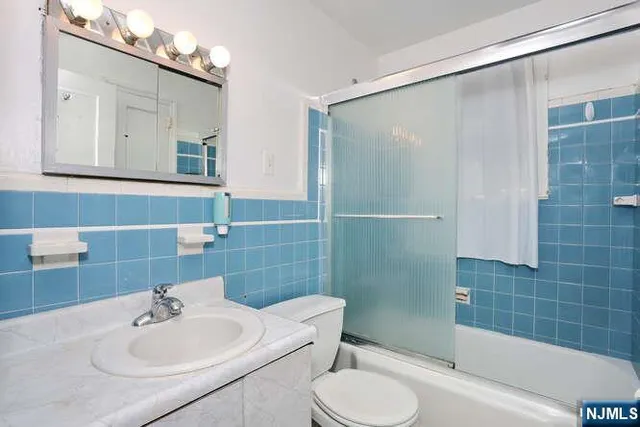 $525,900 | 22-09 Arcadia Road, Fair Lawn, NJ 07410