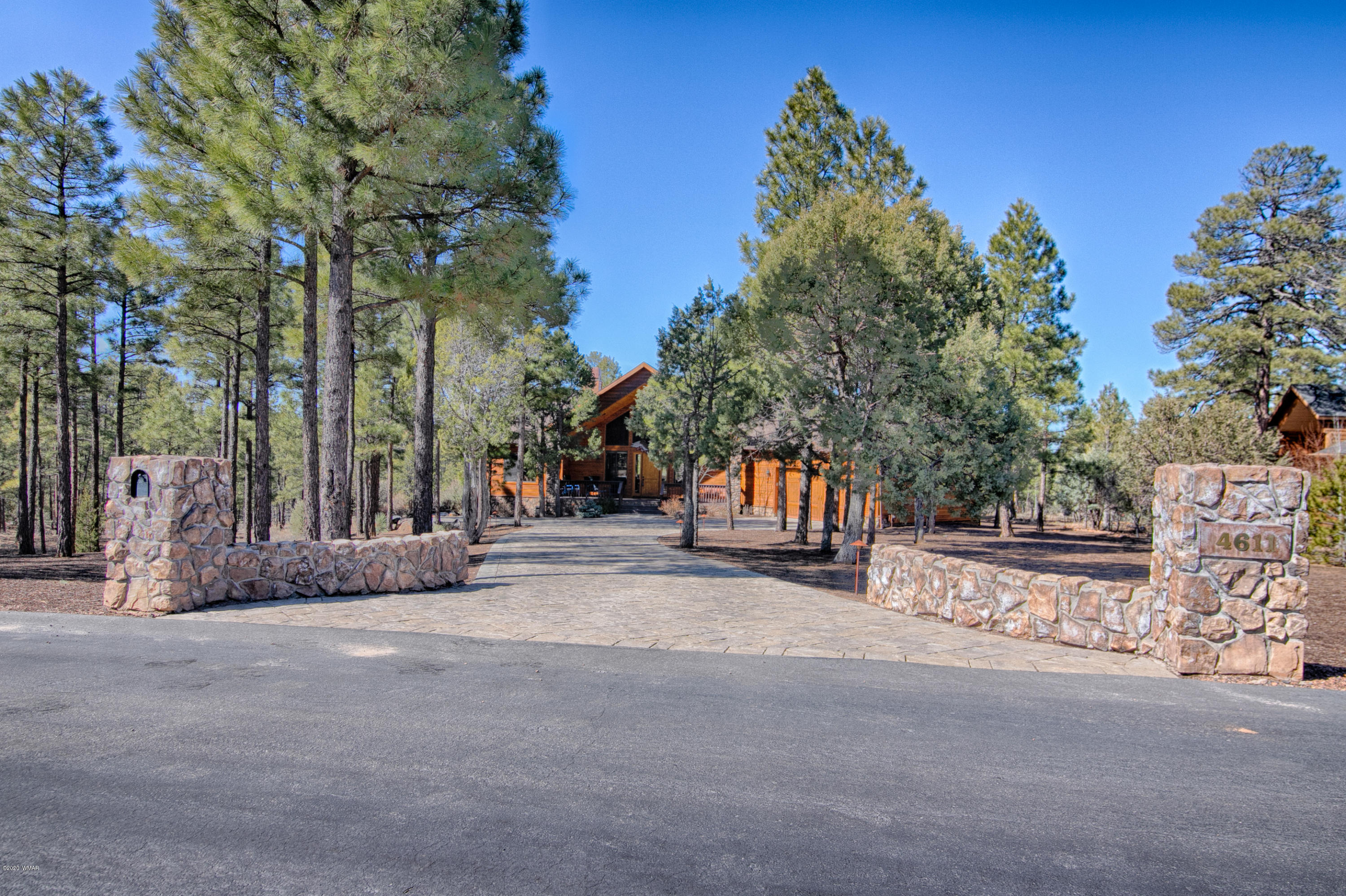 4611 West Hawthorn Road Show Low, AZ 85901 - Photo 2 of 36