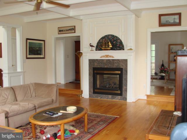 1535 Wakeman Mill Road Front Royal, VA 22630 - Photo 18 of 30 Kitchen
