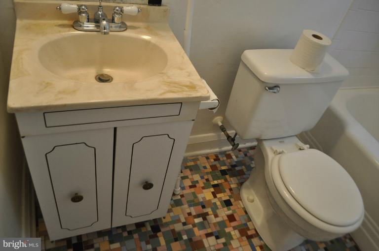 1654 Mussula Road Towson, MD 21286 - Photo 21 of 22 Bath