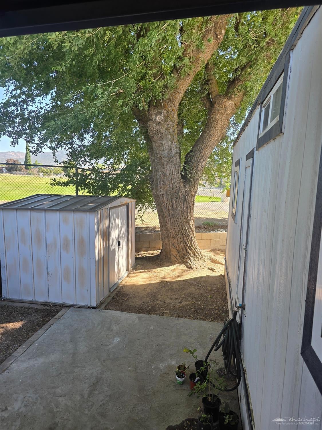 333 Dennison Road Tehachapi, CA 93561 - Photo 10 of 12 Gallery Image 10
