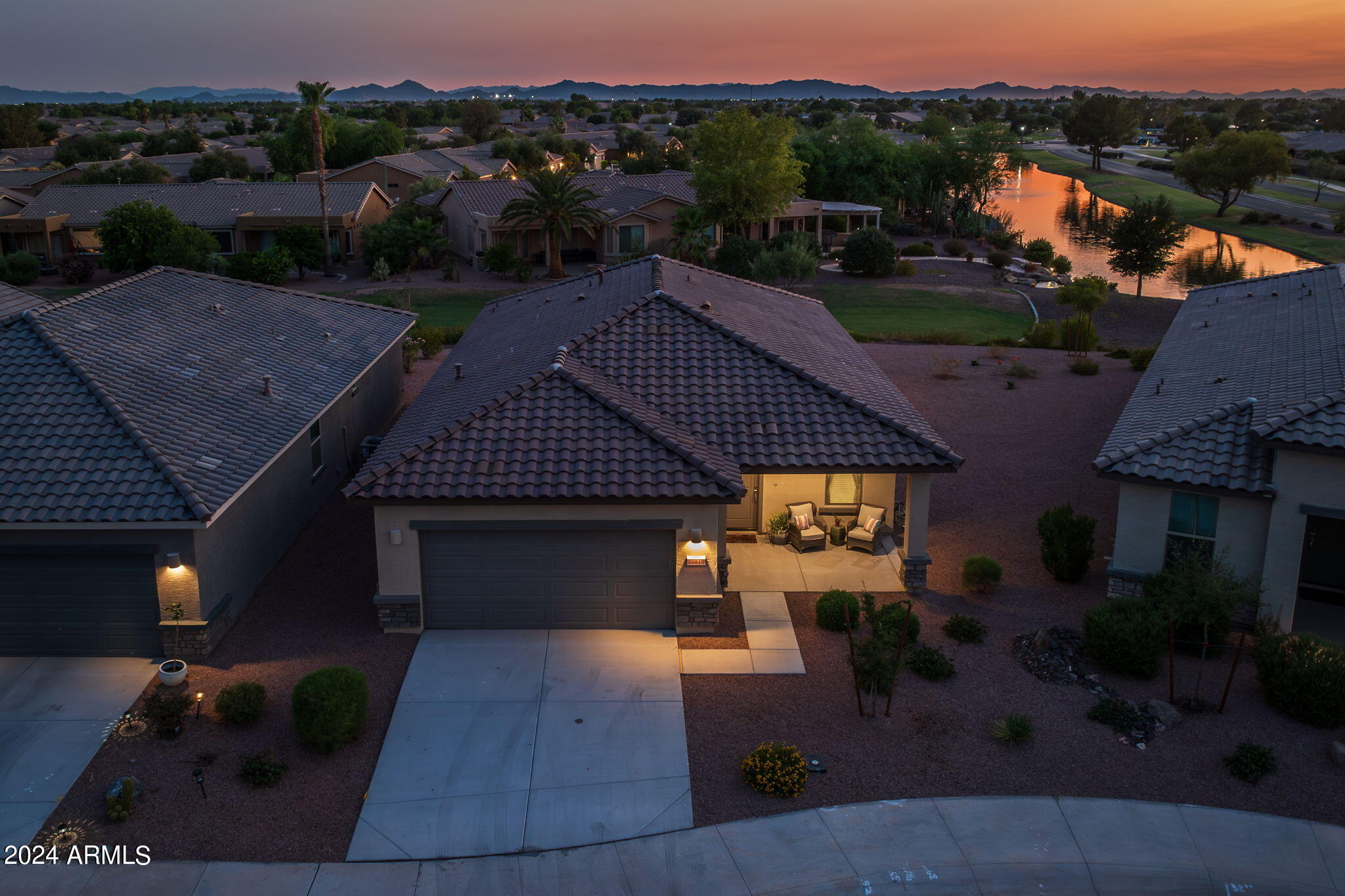 Welcome home to your sunset view!