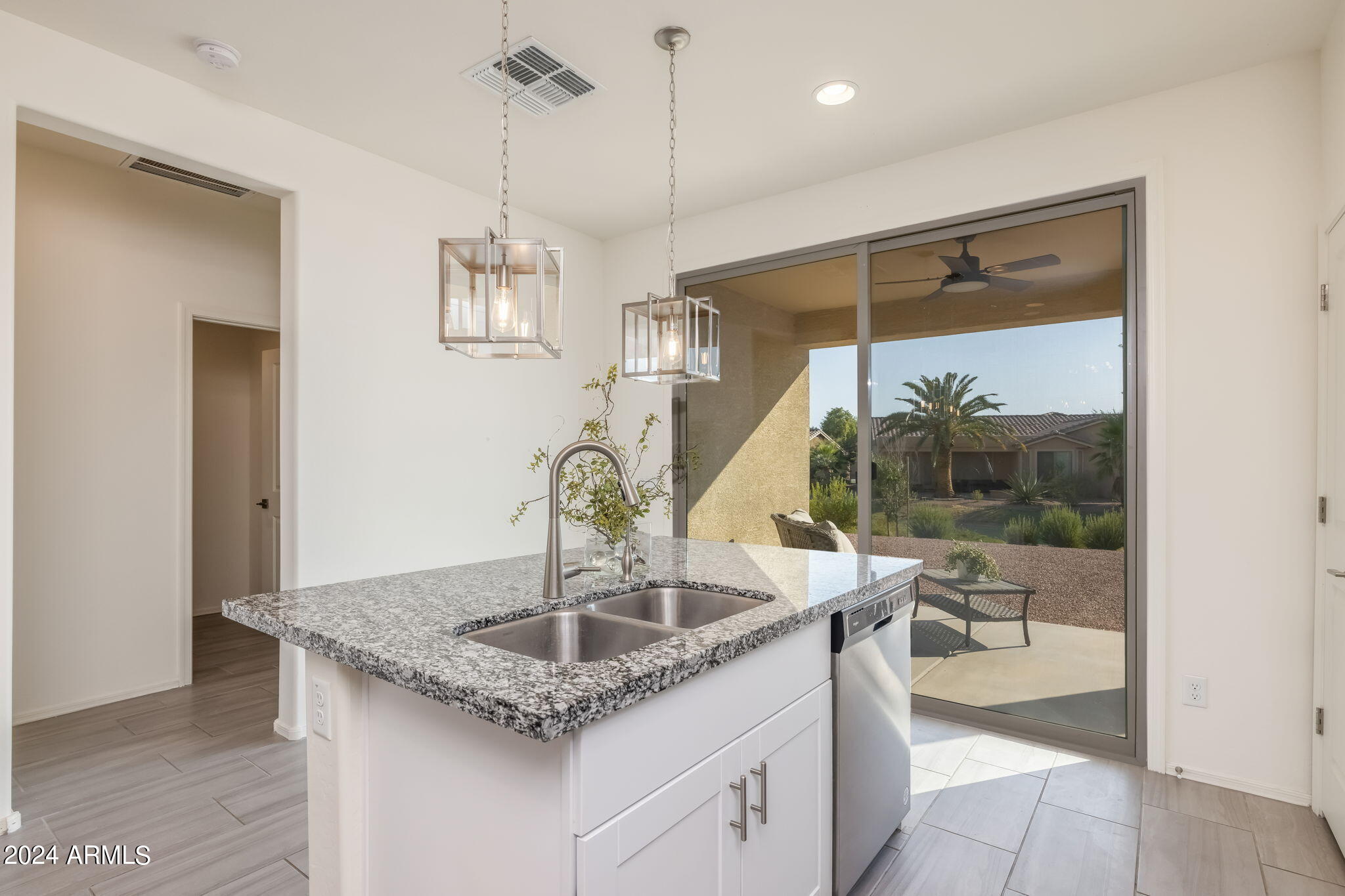 20810 North Gardenia Road Maricopa, AZ 85138 - Photo 15 of 42 Heart-of-Home Kitchen!