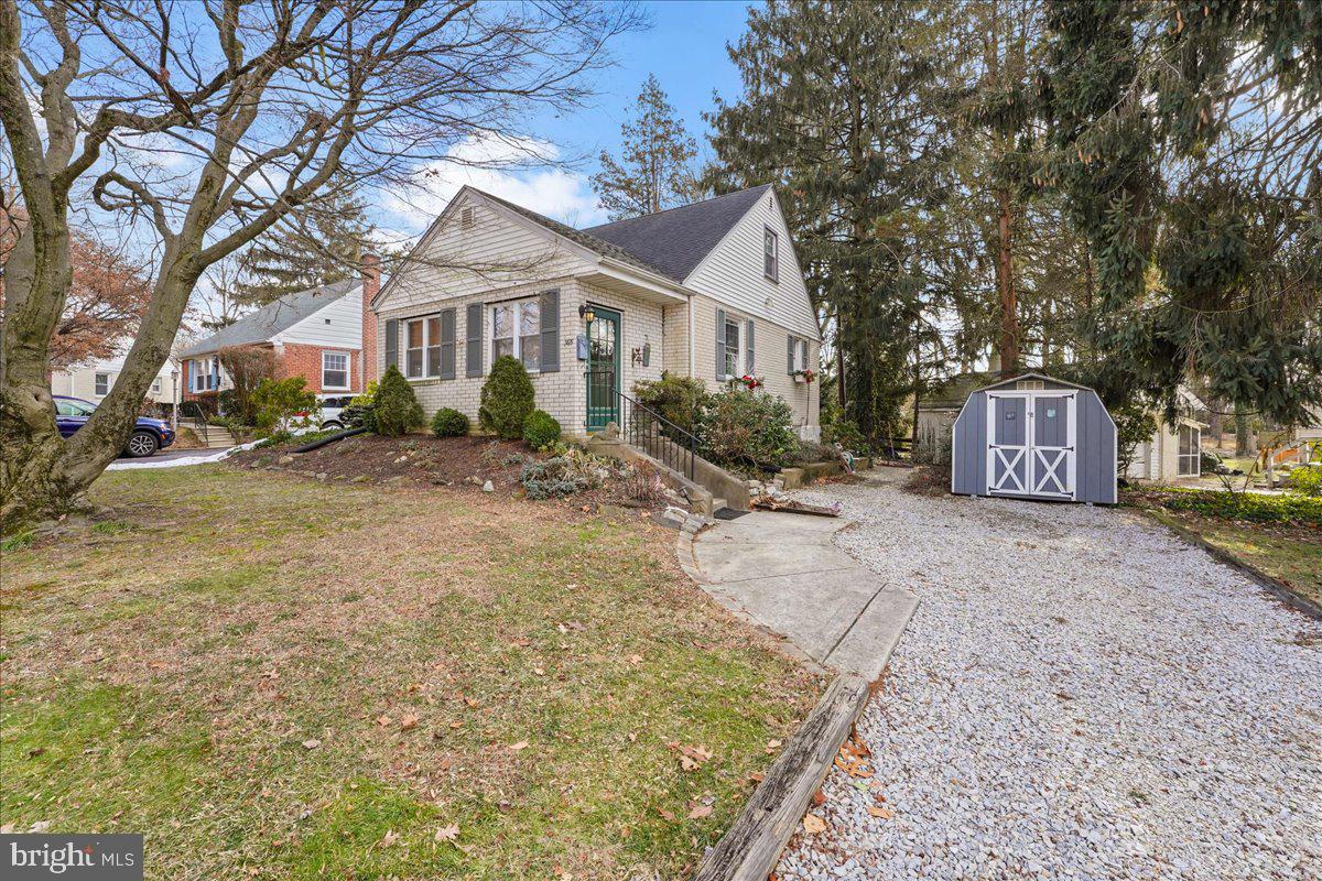 365 Garden Road Springfield, PA 19064 - Photo 1 of 26