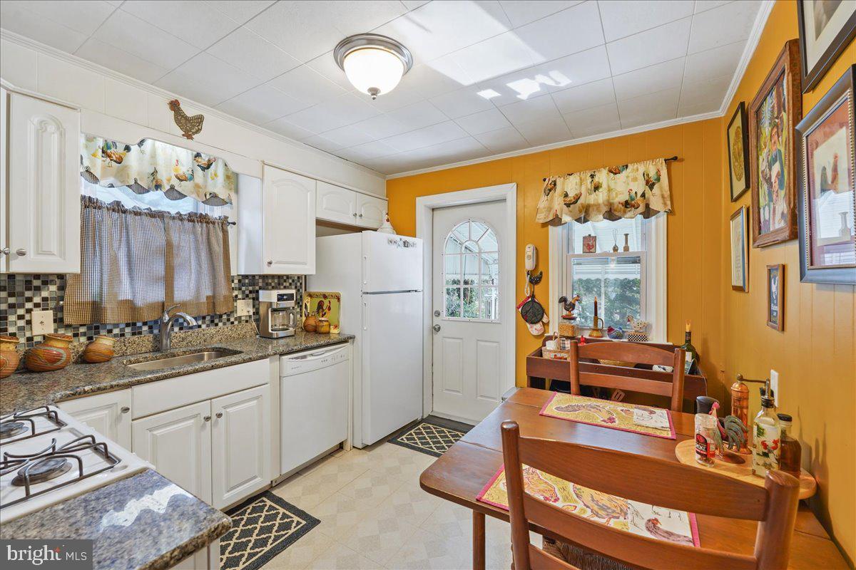 365 Garden Road Springfield, PA 19064 - Photo 12 of 26