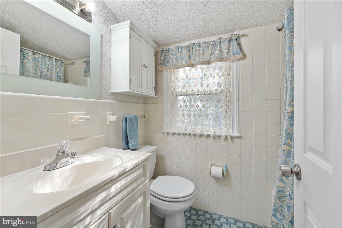 365 Garden Road Springfield, PA 19064 - Photo 20 of 26