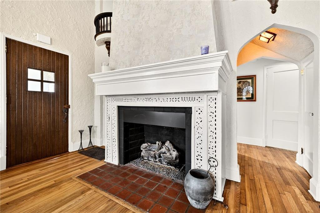 1031 Reeder Circle Northeast Atlanta, GA 30306 - Photo 11 of 58