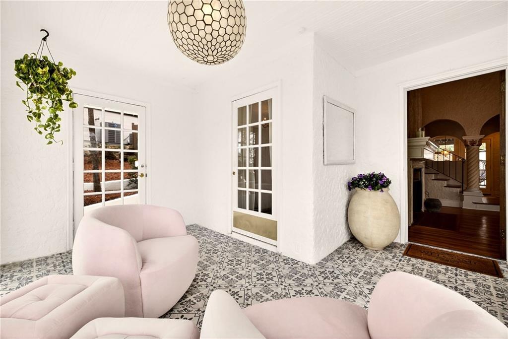 1031 Reeder Circle Northeast Atlanta, GA 30306 - Photo 4 of 58