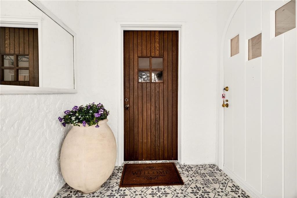 1031 Reeder Circle Northeast Atlanta, GA 30306 - Photo 5 of 58