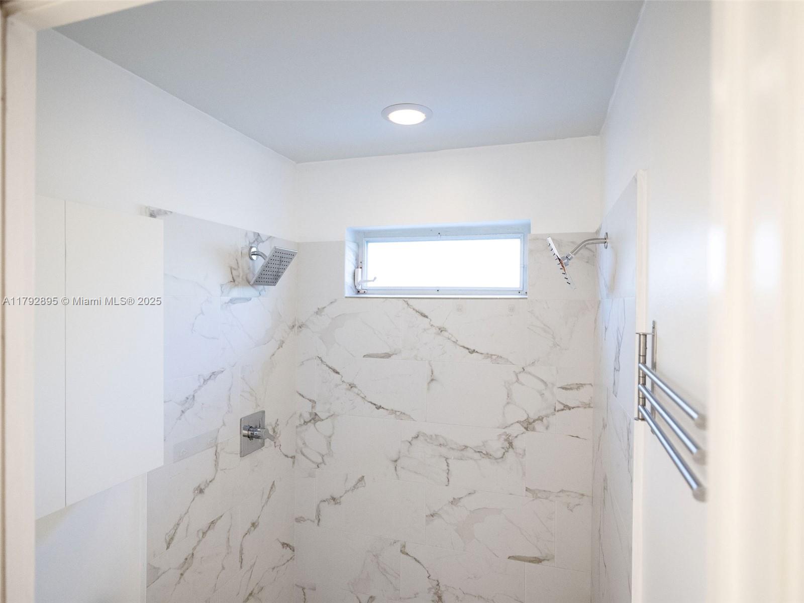 1225 Seagrape Circle Weston, FL 33326 - Photo 29 of 61