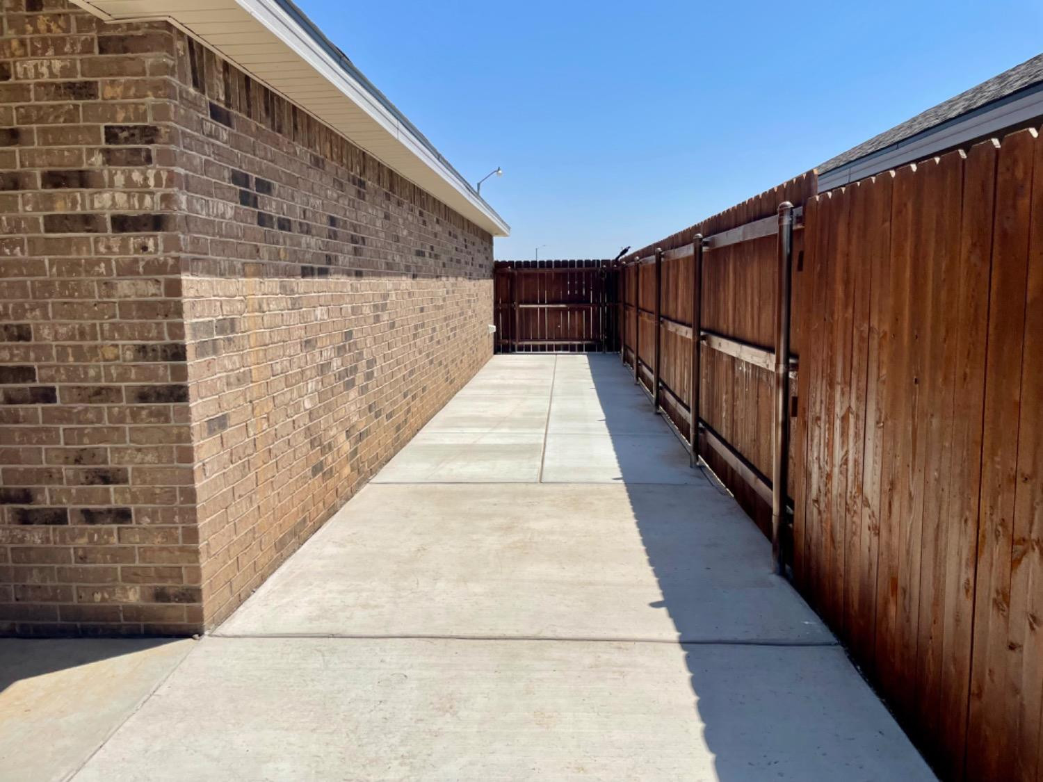 7510 102nd Street Lubbock, TX 79424 - Photo 8 of 11 Photo 8