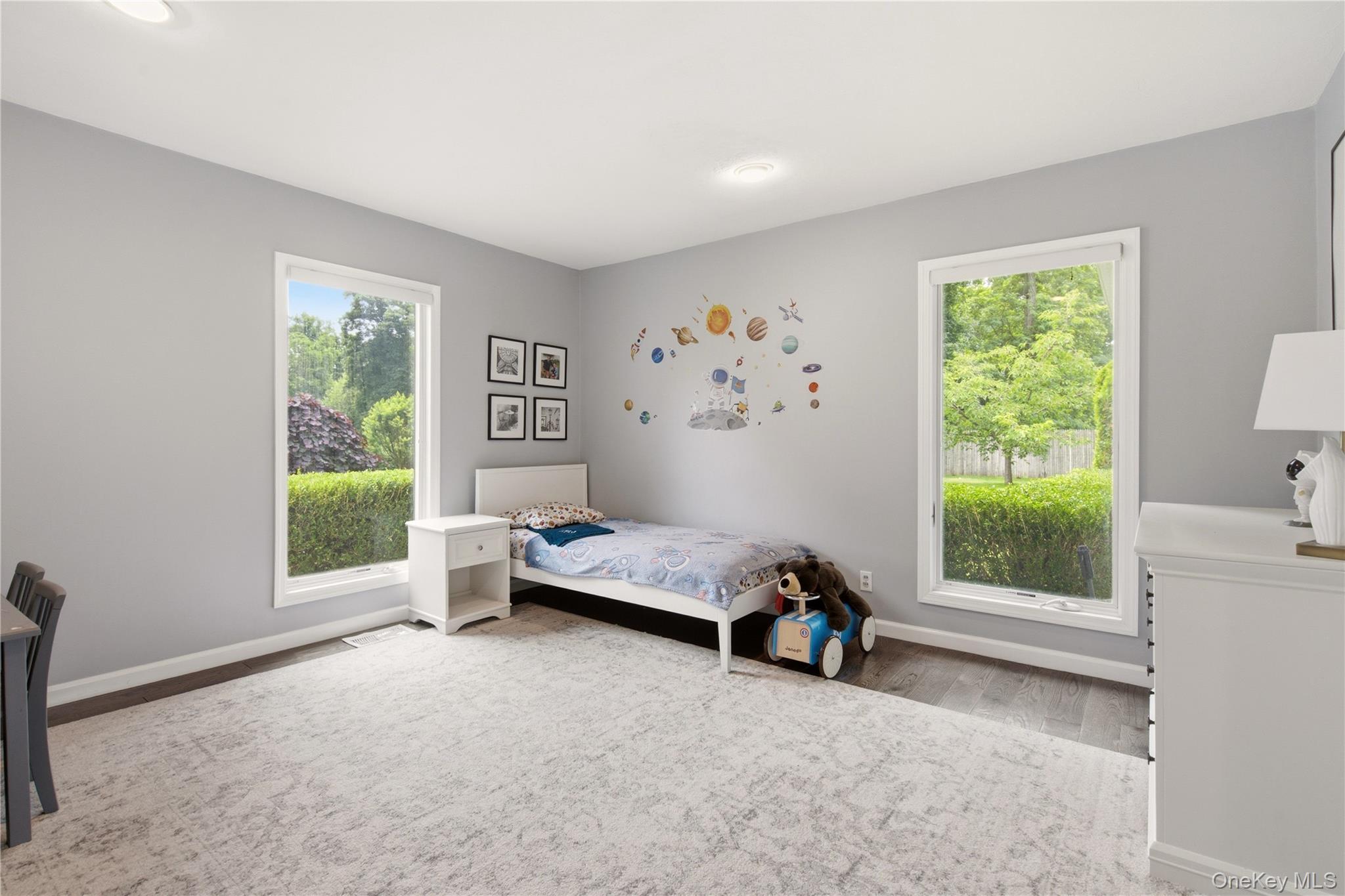 3 Engineers Road Roslyn, NY 11576 - Photo 18 of 33