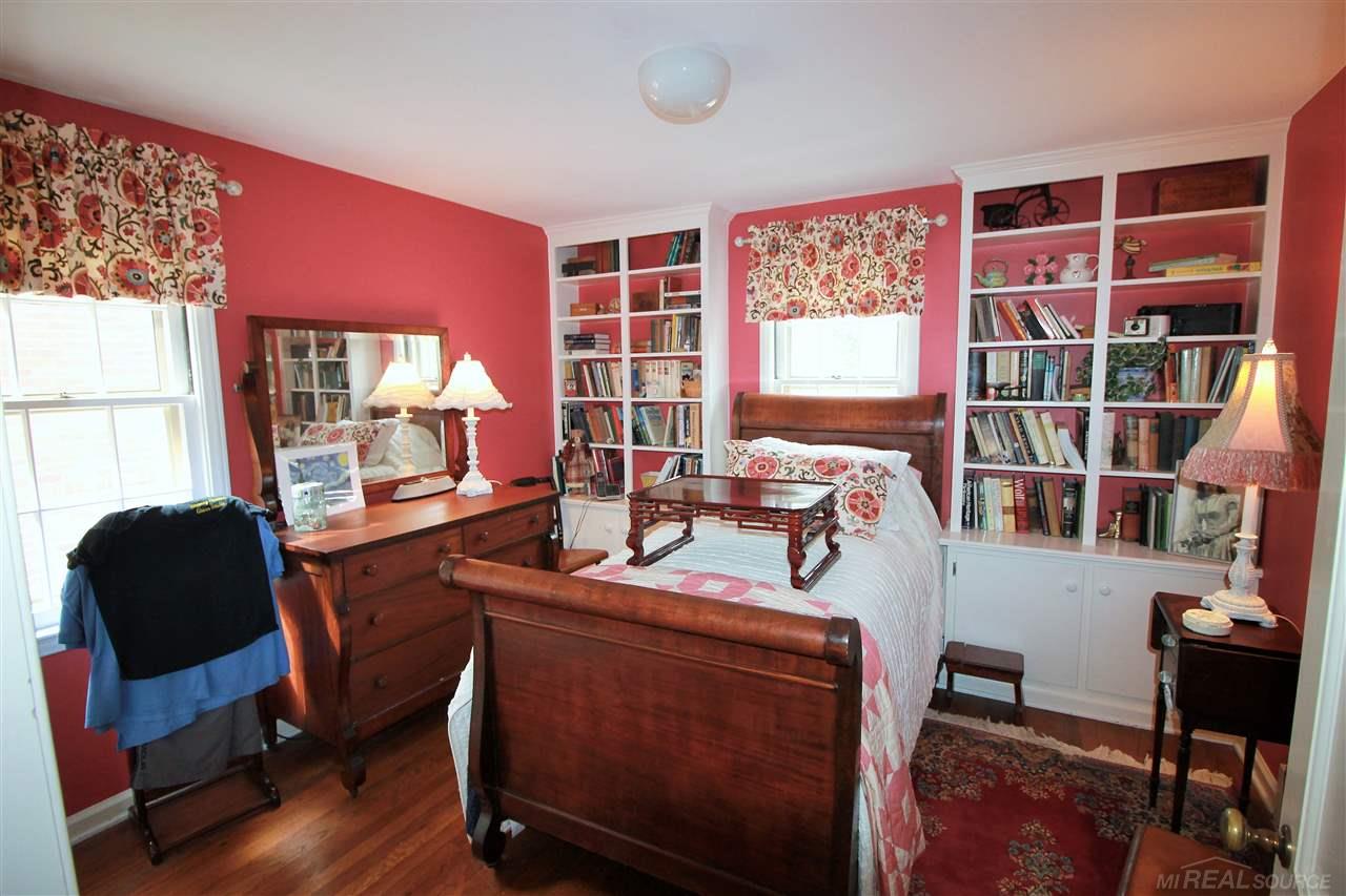 307 McMillan Road Grosse Pointe Farms, MI 48236 - Photo 25 of 48