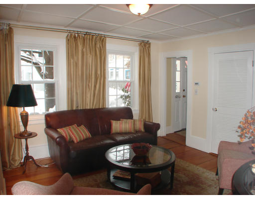 42 Puritan Road Swampscott, MA 01907 - Photo 4 of 9 Gallery Image 4