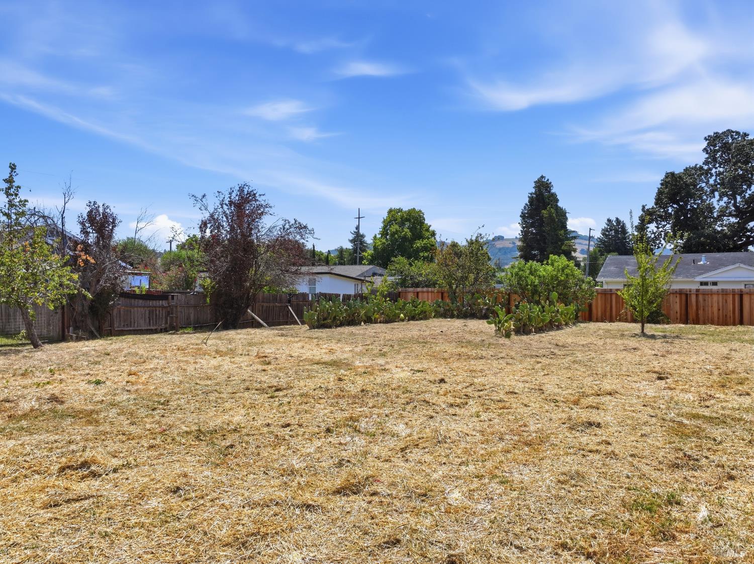 1306 Grand Avenue Santa Rosa, CA 95404 - Photo 4 of 19
