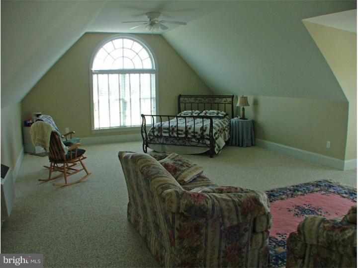 420 Scott Road Pipersville, PA 18947 - Photo 19 of 20 Guest Room