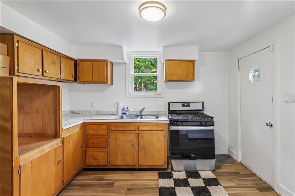 419 Elm Road Ambridge, PA 15003 - Photo 34 of 49