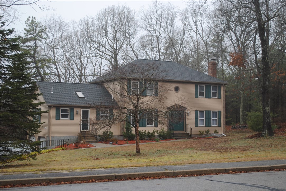 21 Indigo Farm Road North Smithfield, RI 02830 - Photo 1 of 15