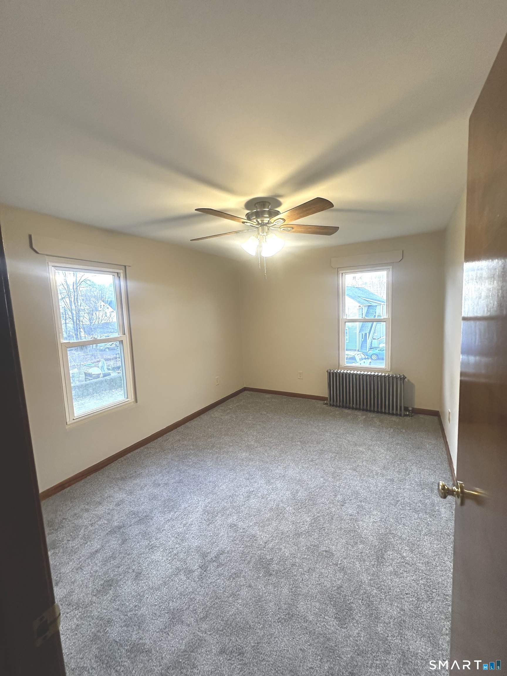 6 Erin Street Middletown, CT 06457 - Photo 4 of 8