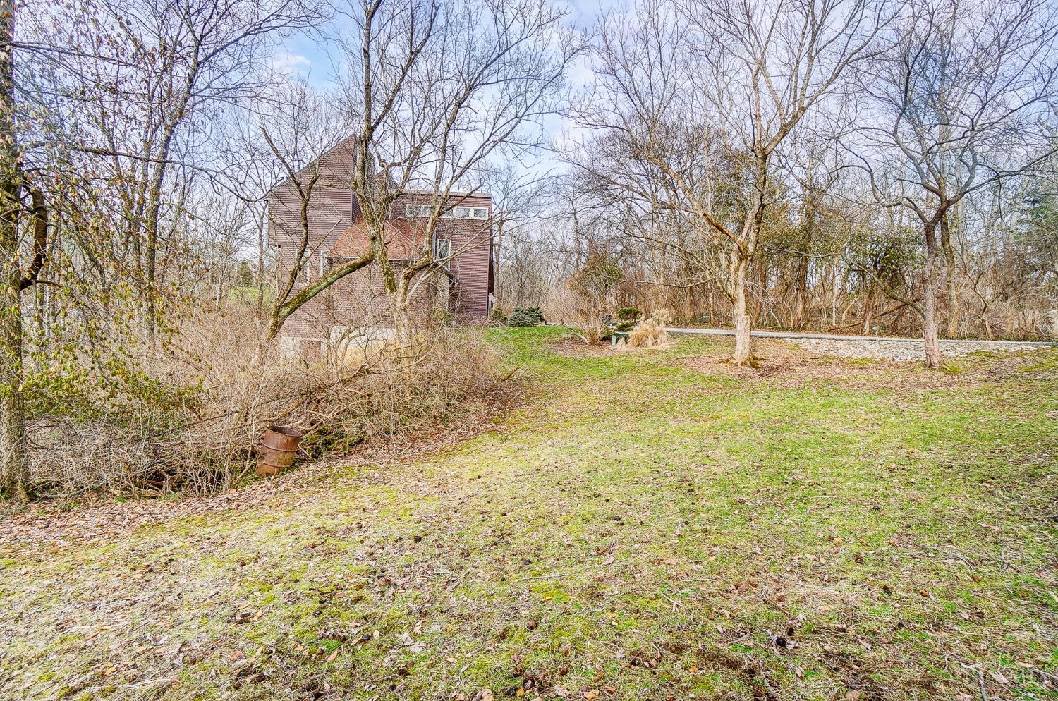 2923 Kleeman Road Cincinnati, OH 45211 - Photo 36 of 36