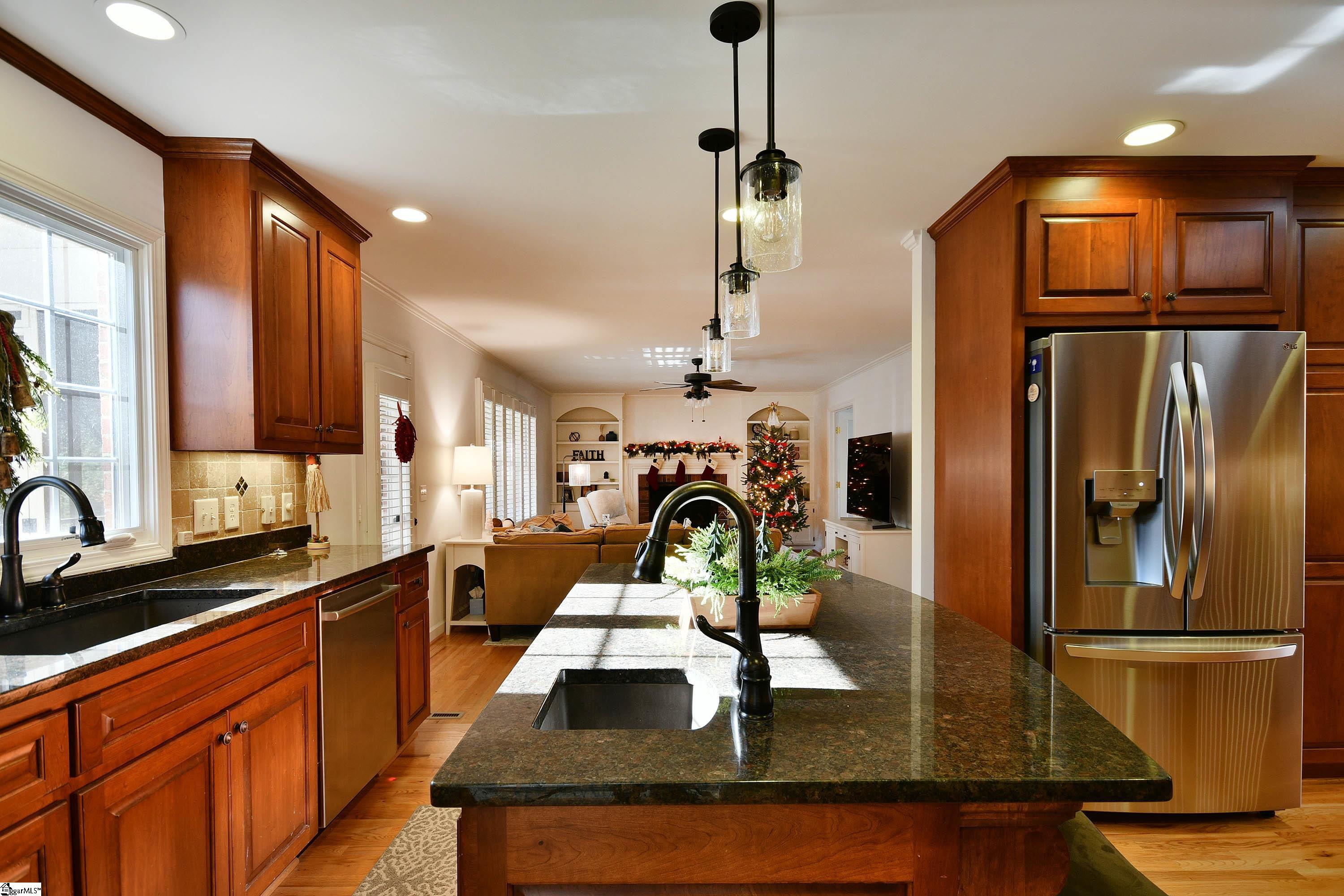 308 South Wingfield Road Greer, SC 29650 - Photo 12 of 42 Gallery Image 12