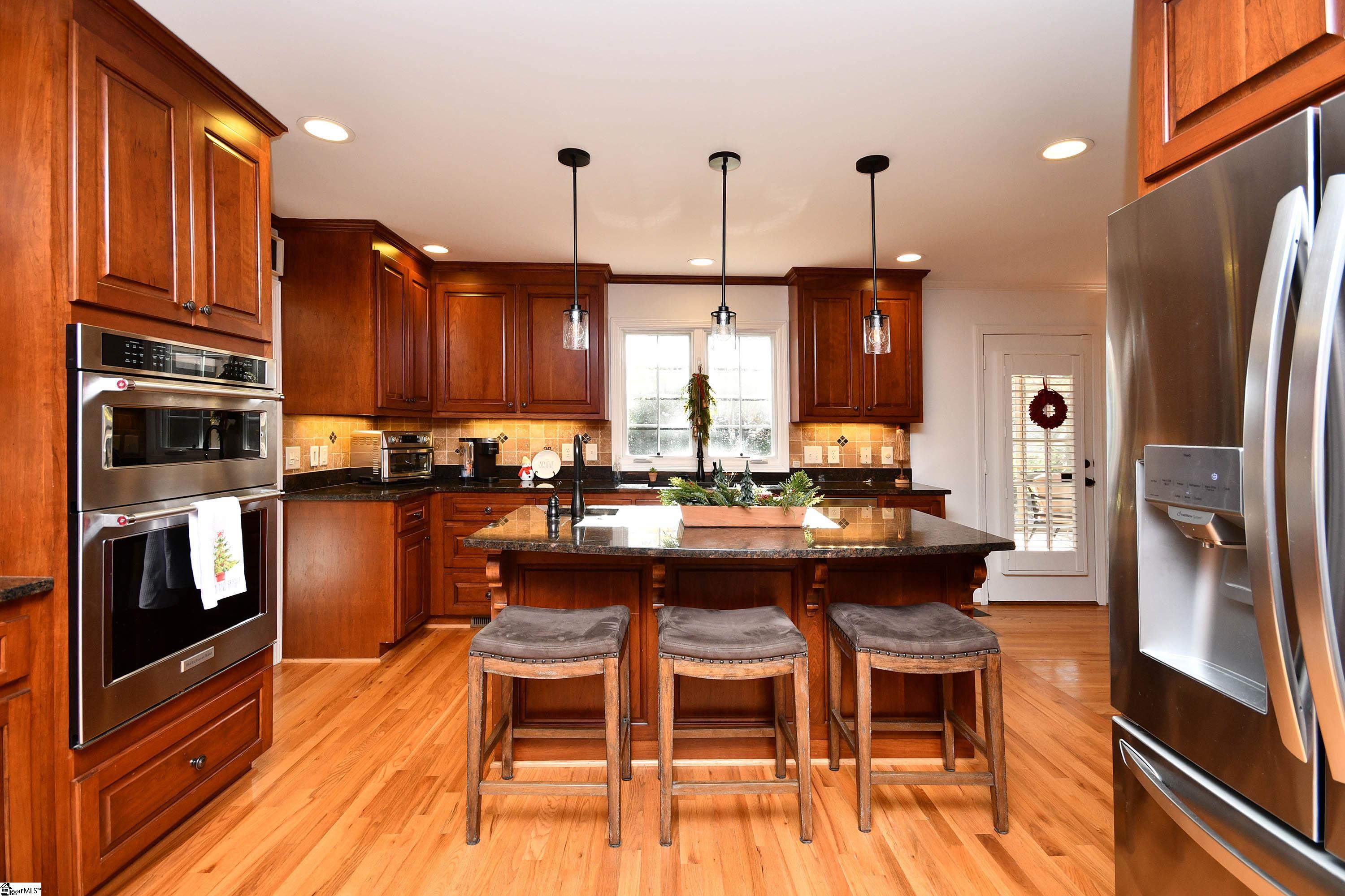 308 South Wingfield Road Greer, SC 29650 - Photo 14 of 42 Gallery Image 14