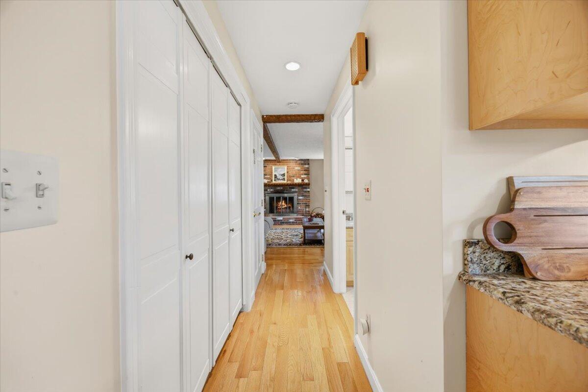 159 West Street Biddeford, ME 04005 - Photo 18 of 34 21-159 West-21