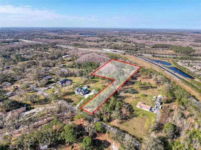 $250,000 | 6034 Lakeside Drive, Lutz, FL 33558