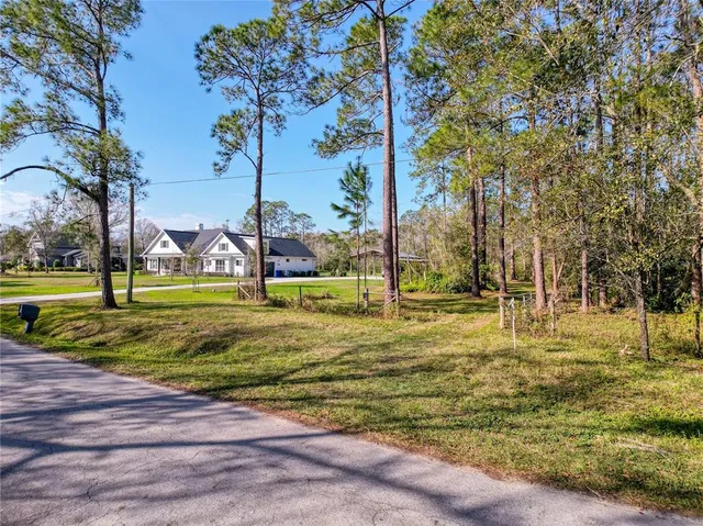 $250,000 | 6034 Lakeside Drive, Lutz, FL 33558